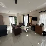 Hotel La Vista 3*