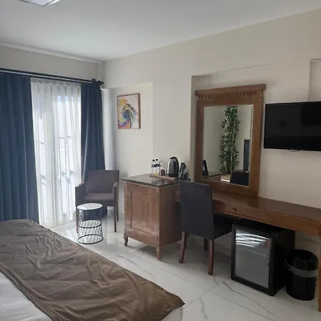 La Vista 3*